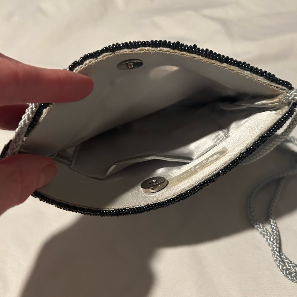 Valerie Stevens Black and Cream Beaded Mini Bag - Picture 5 of 8